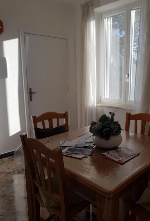 La Casa Di Rosa - Casa Vacanze Meta Eksteriør bilde